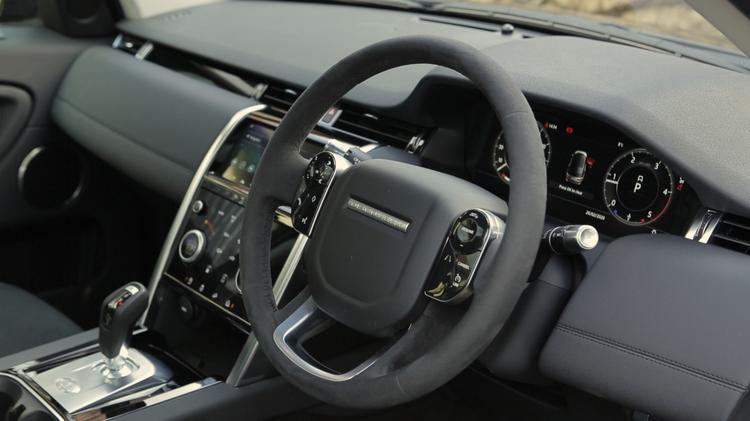Land Rover DISCOVERY SPORT SW 1.5 P270e Dynamic HSE 5dr Auto [5 Seat]